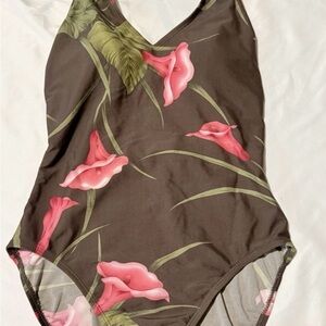 Vintage Cherokee Floral print  Size 6  One Piece Swimsuit